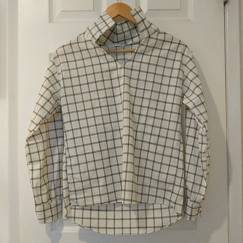 Checkered White and Black Blouse